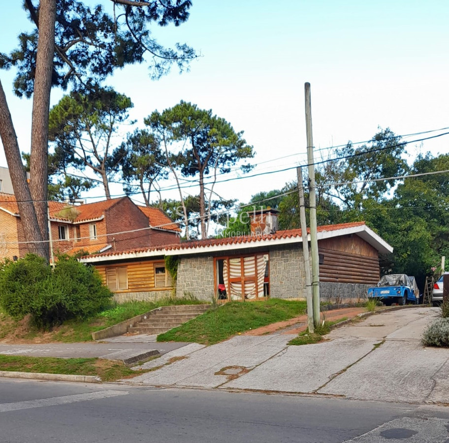 Terreno ID.43119 - 2 Excelentes padrones con altura Sobre Pedragosa Sierra muy próximo Shopping Punta.-