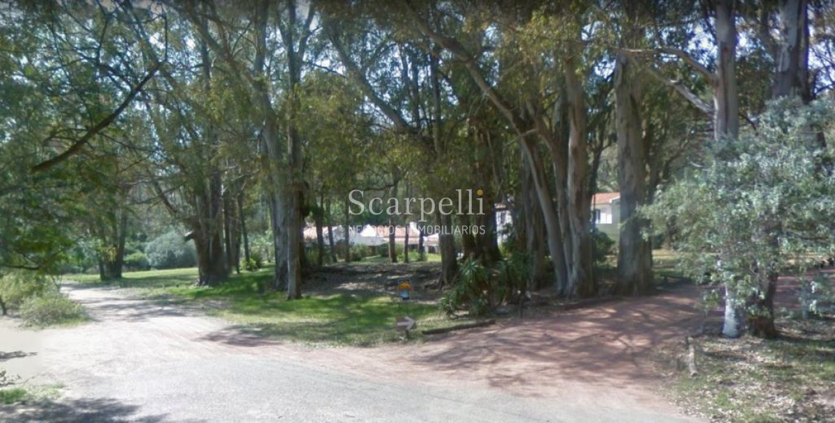 Hotel ID.47058 - Maldonado Próximo Punta del Este Venta Hotel Frente a Laguna del Sauce 24 habitaciones Piscina Salones Eventos con mas de 6 hás