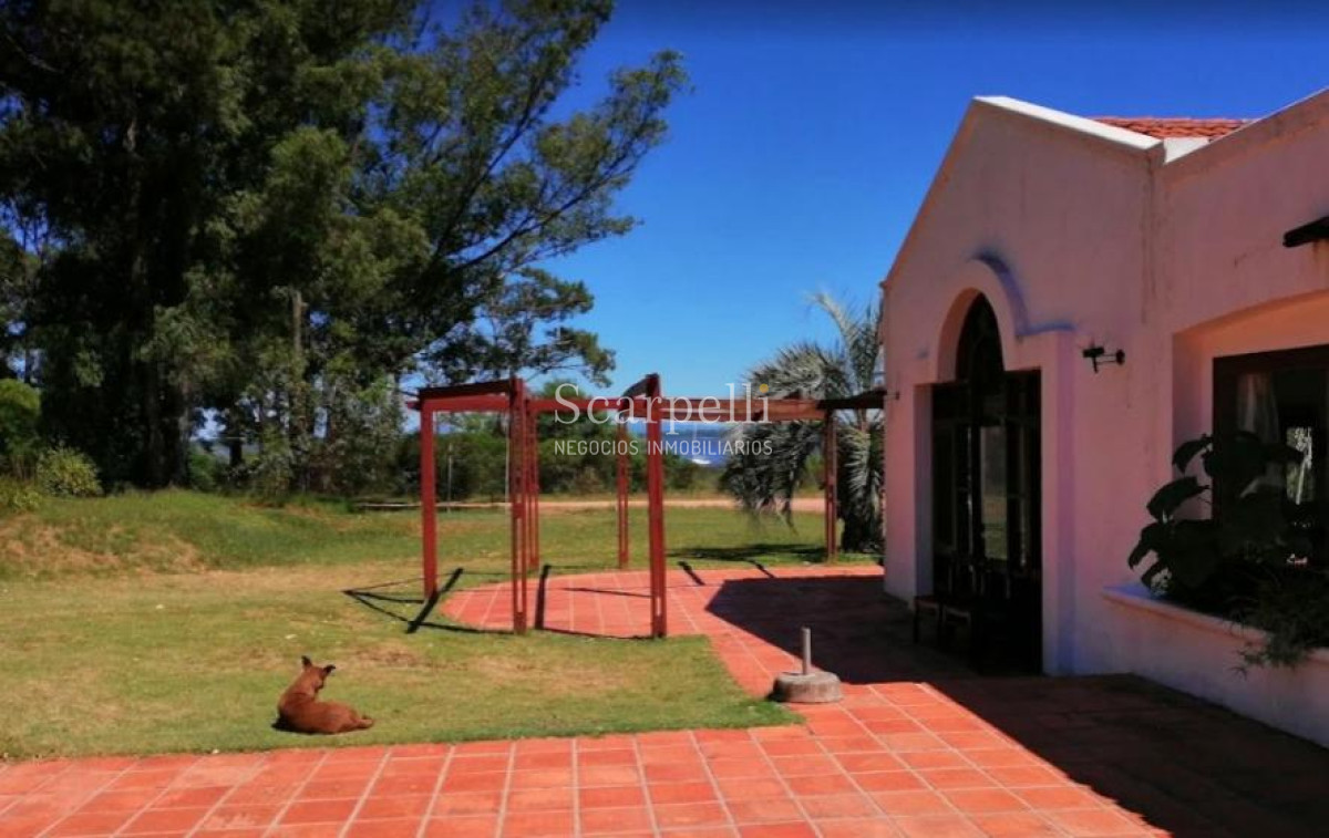 Hotel ID.47058 - Maldonado Próximo Punta del Este Venta Hotel Frente a Laguna del Sauce 24 habitaciones Piscina Salones Eventos con mas de 6 hás