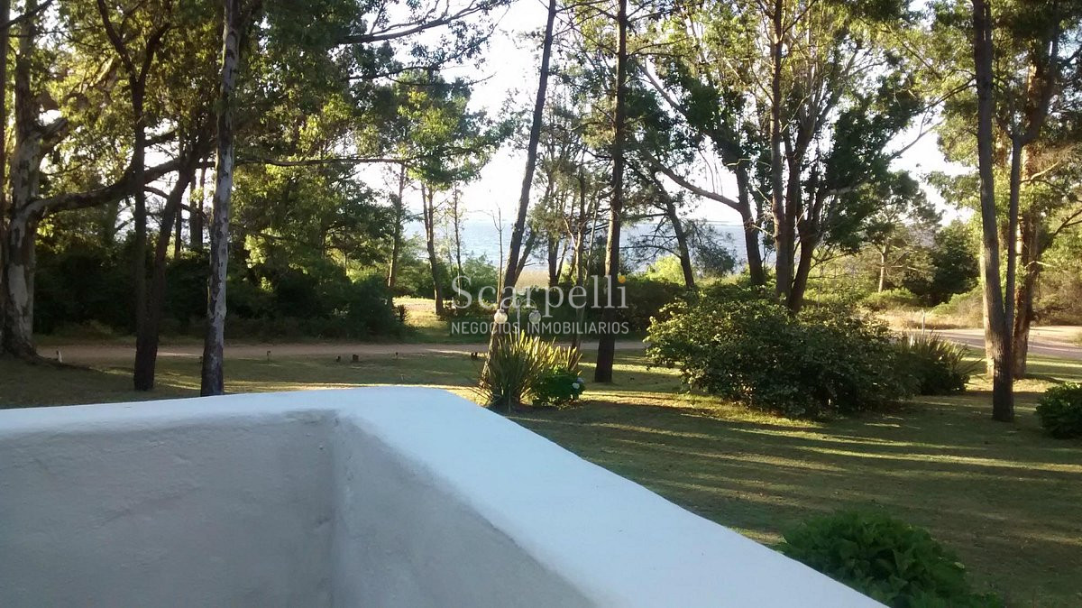 Hotel ID.47058 - Maldonado Próximo Punta del Este Venta Hotel Frente a Laguna del Sauce 24 habitaciones Piscina Salones Eventos con mas de 6 hás