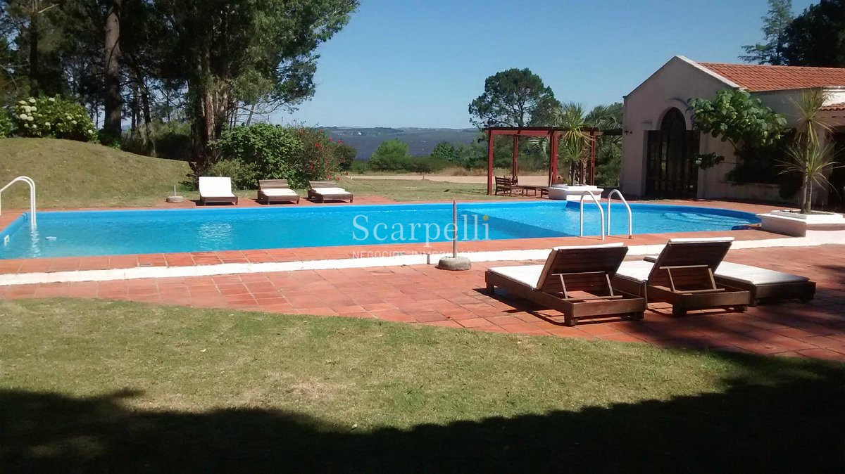 Hotel ID.47058 - Maldonado Próximo Punta del Este Venta Hotel Frente a Laguna del Sauce 24 habitaciones Piscina Salones Eventos con mas de 6 hás