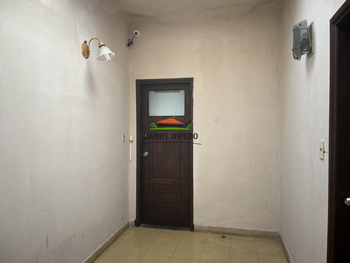 Apartamento ID.12 - Amplio apto en venta en Barrio Histórico, Colonia.