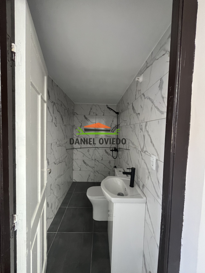 Apartamento ID.198 - Apartamento en venta de 4 dormitorios en Gral. Flores impecable estado.