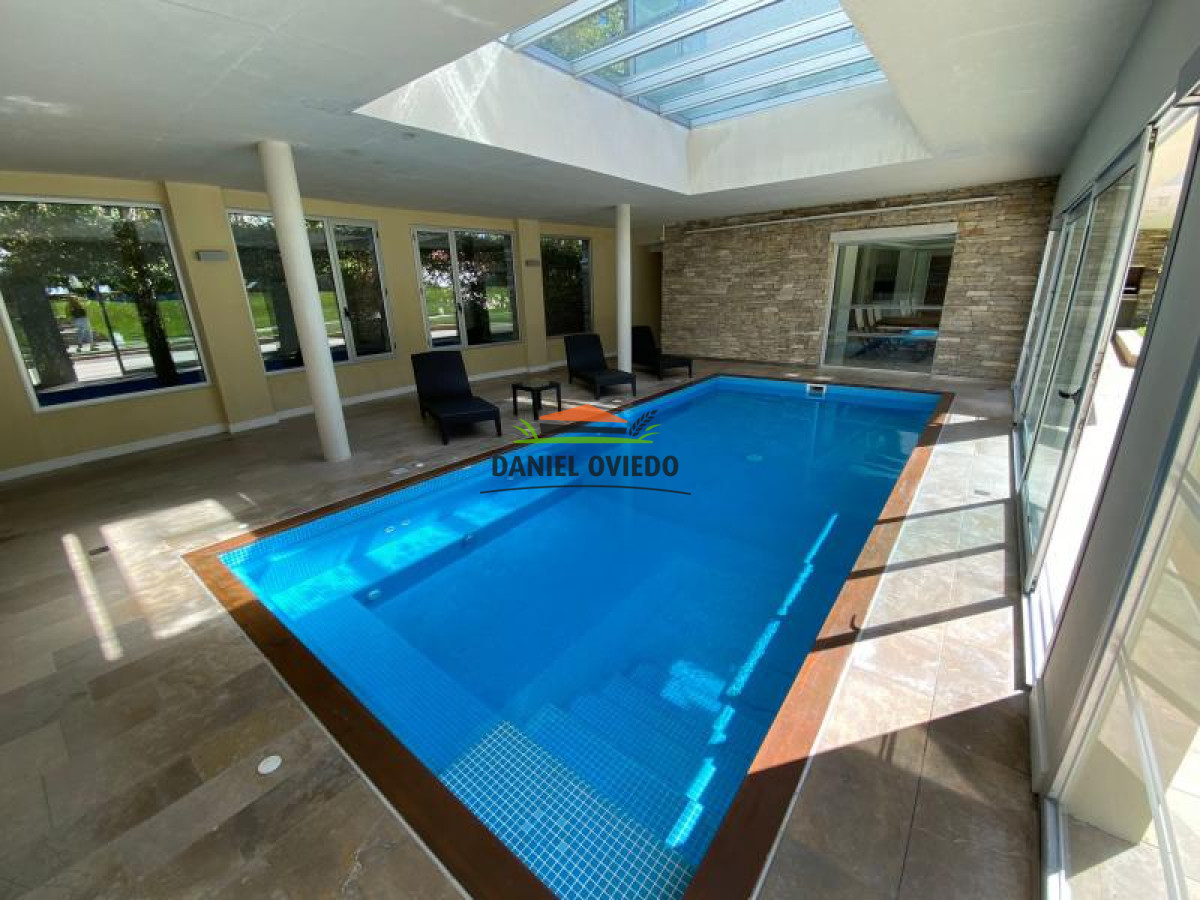 Apartamento ID.68 - Excelente y lujoso apartamento en venta en Punta del Este.