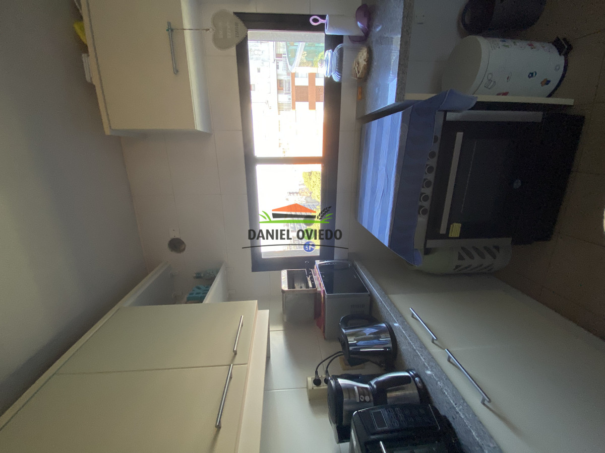 Apartamento ID.199 - Se alquila hermoso apartamento en Torre Sabato, Pocitos.