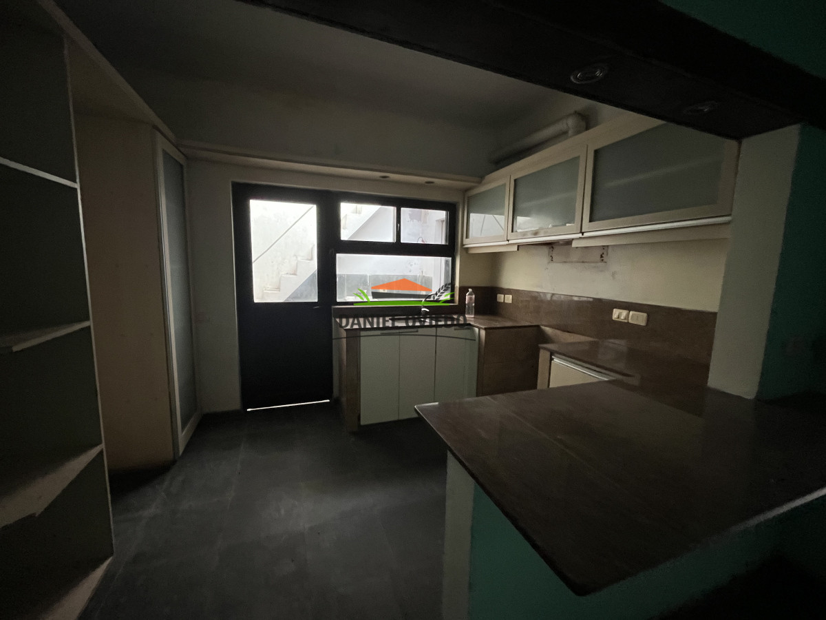 Apartamento ID.12 - Amplio apto en venta en Barrio Histórico, Colonia.