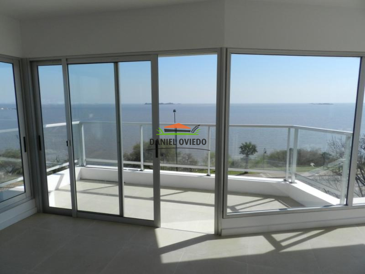 Apartamento ID.124 - Último apartamento en venta en la proa de Coast Harbour con increíble vista al río de la Plata.