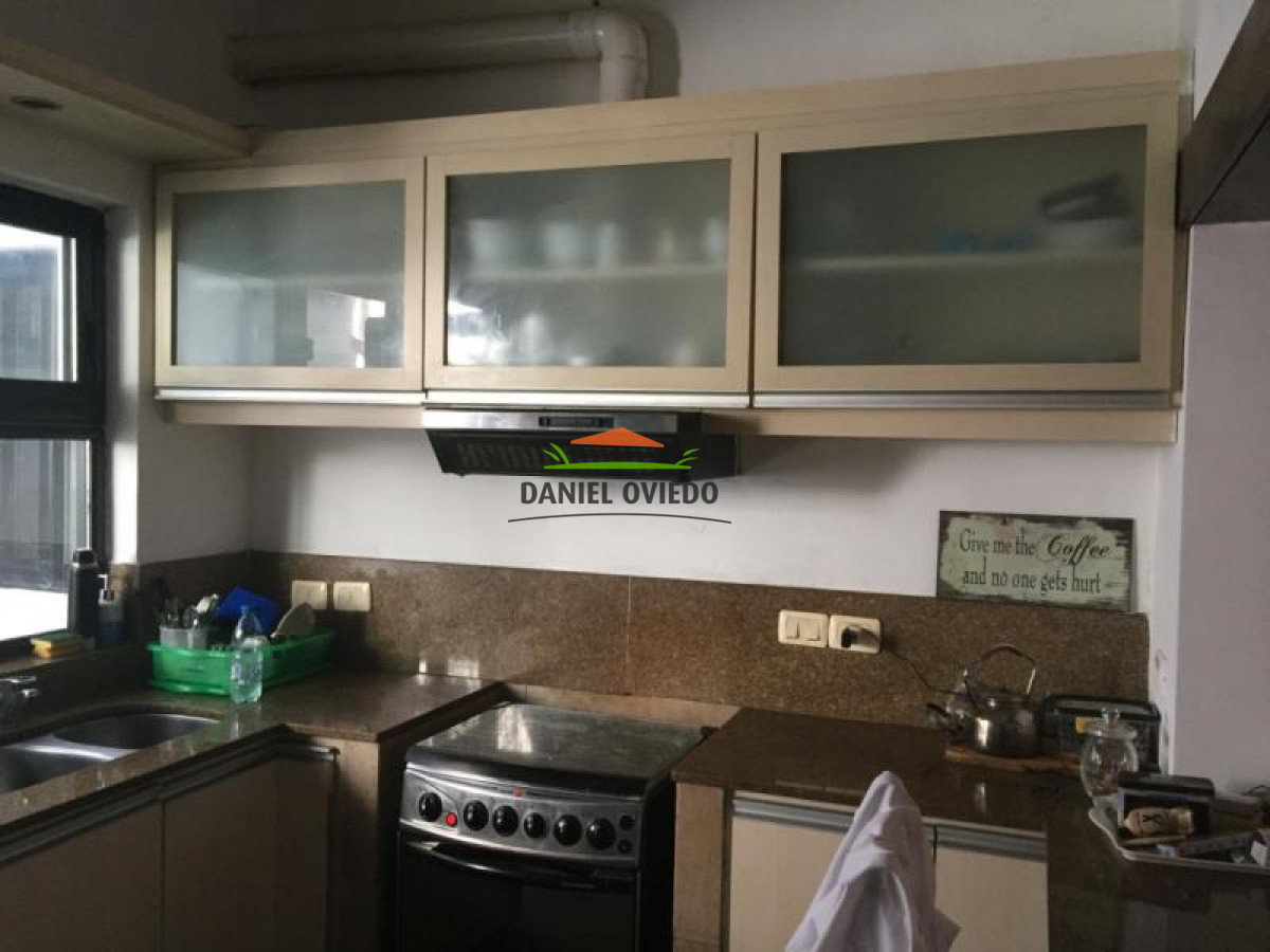 Apartamento ID.12 - Amplio apto en venta en Barrio Histórico, Colonia.