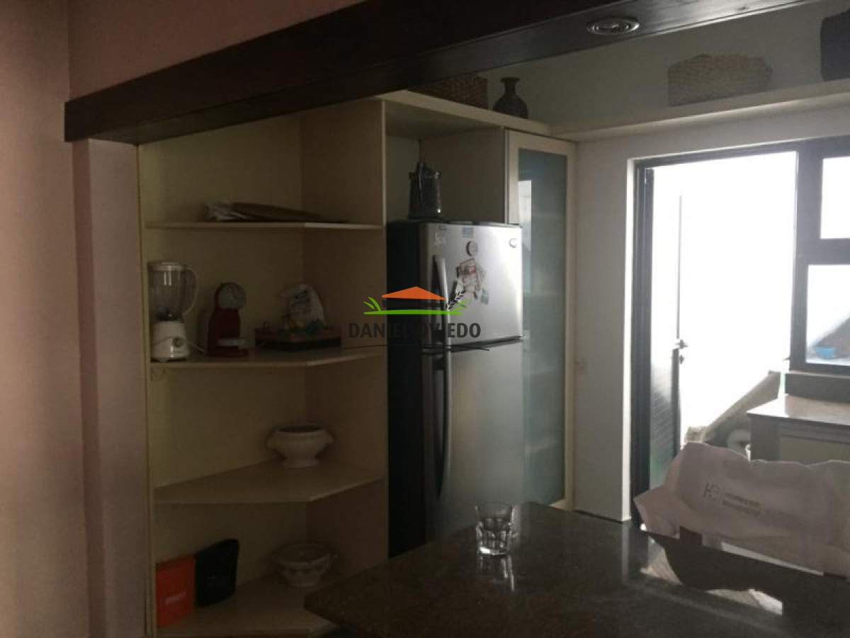 Apartamento ID.12 - Amplio apto en venta en Barrio Histórico, Colonia.