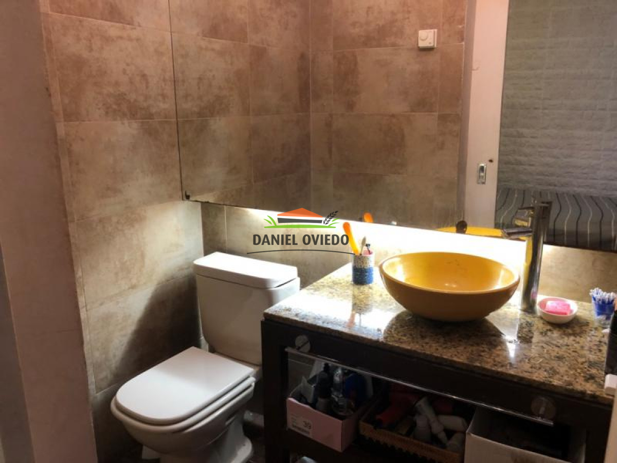 Apartamento ID.12 - Amplio apto en venta en Barrio Histórico, Colonia.