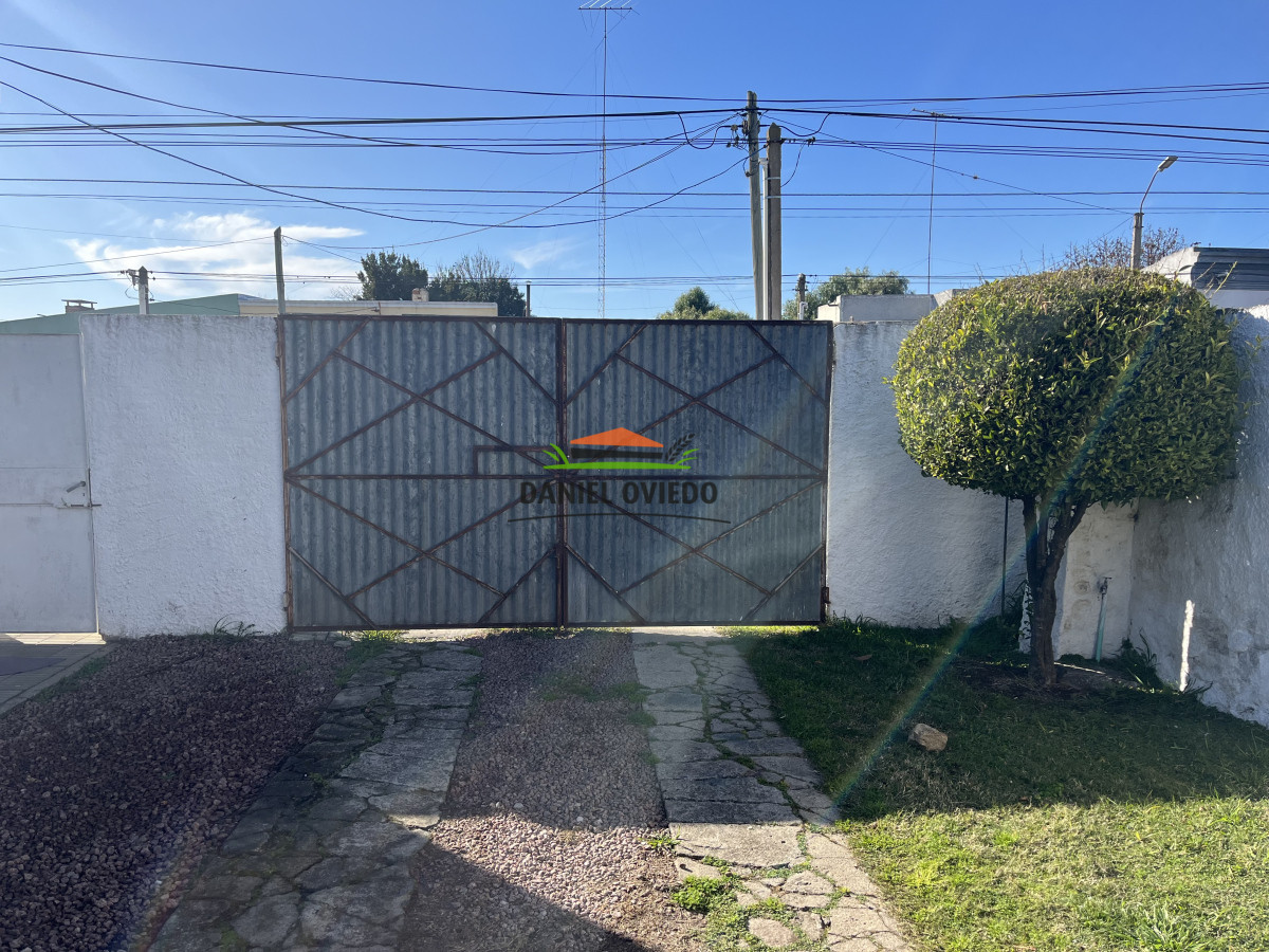 Casa ID.136 - Casa en venta exclusiva en muy buena ubicación en calle Libertad.