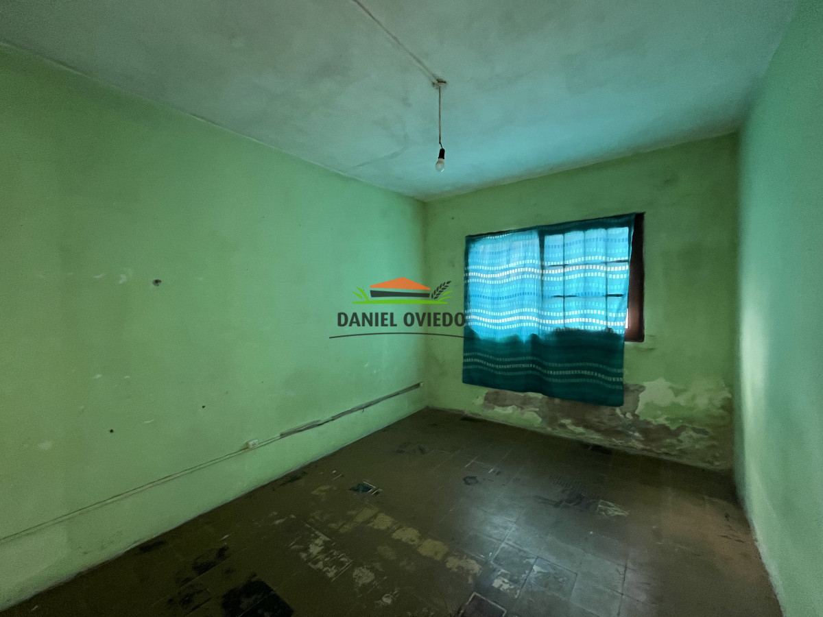 Casa ID.168 - Casa en venta a reciclar en buen estado de construcción, en Nueva Helvecia.