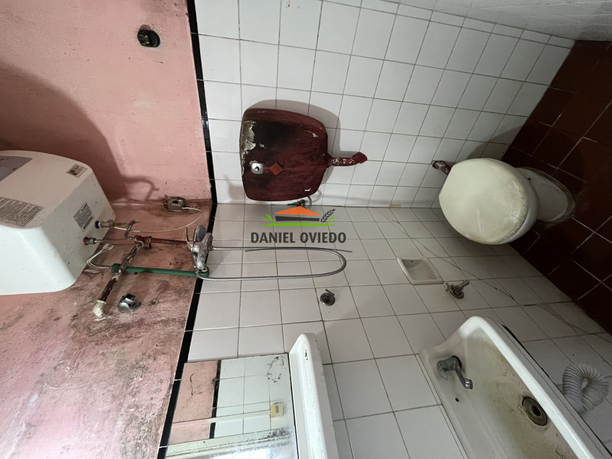 Casa ID.168 - Casa en venta a reciclar en buen estado de construcción, en Nueva Helvecia.