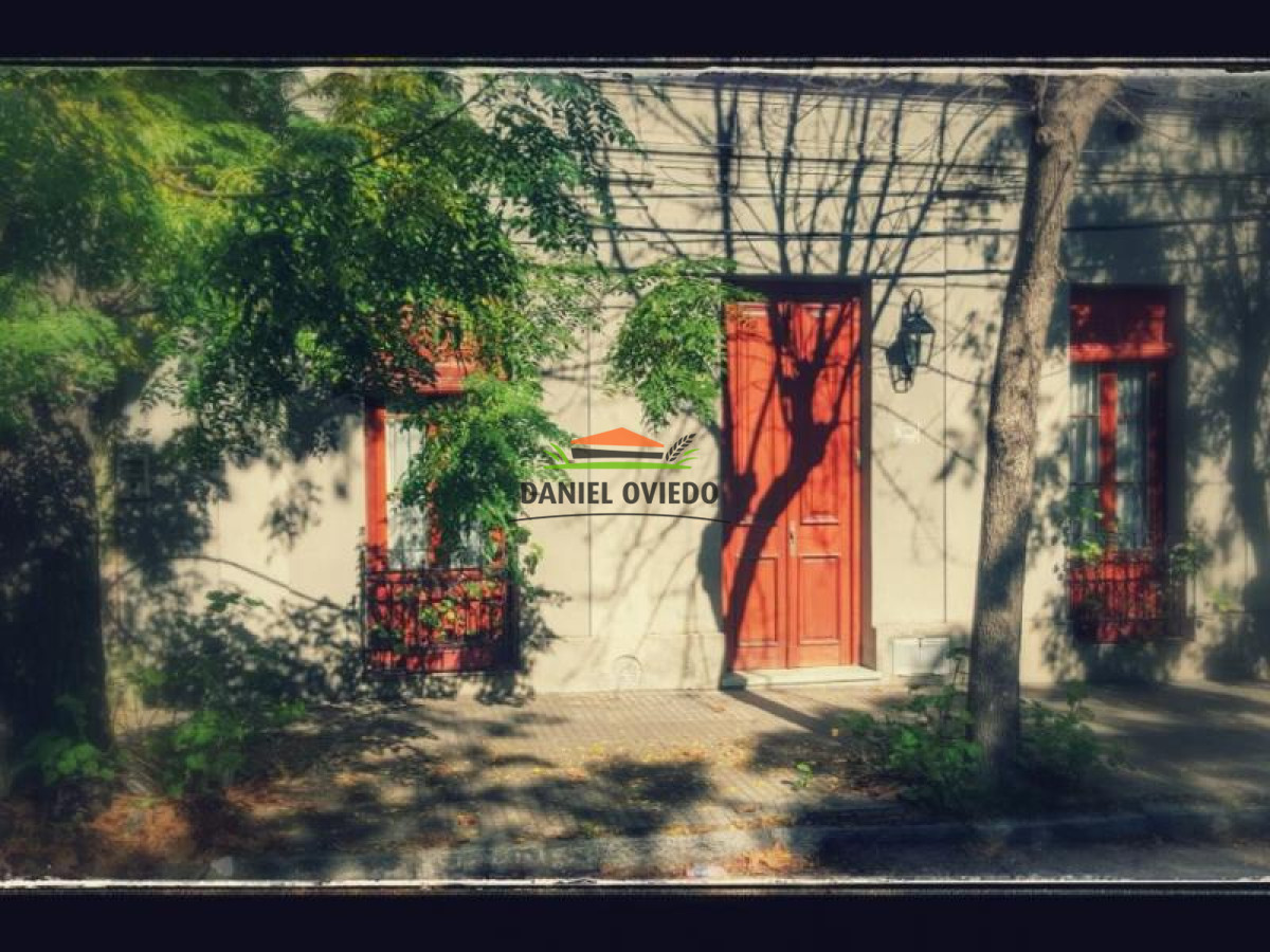 Casa ID.119 - Excelente casa estilo Colonial en venta ubicada a solo 4 cuadras del Puerto de Colonia