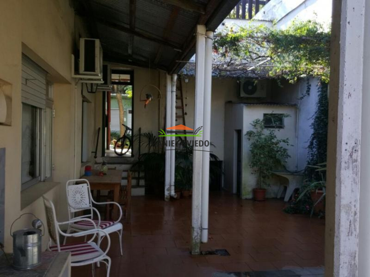 Casa ID.119 - Excelente casa estilo Colonial en venta ubicada a solo 4 cuadras del Puerto de Colonia