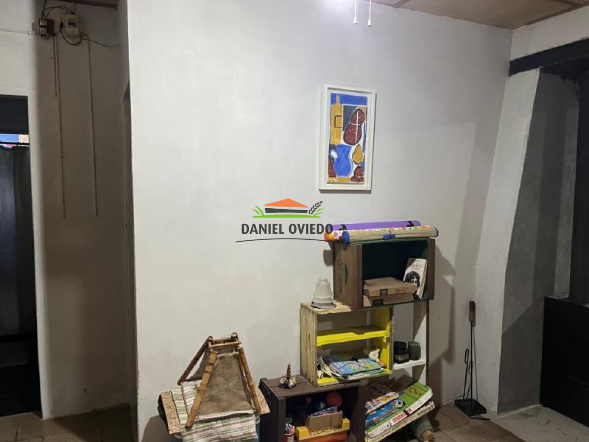 Casa ID.61 - Oportunidad Única en Santa Ana casa y local comercial en venta.