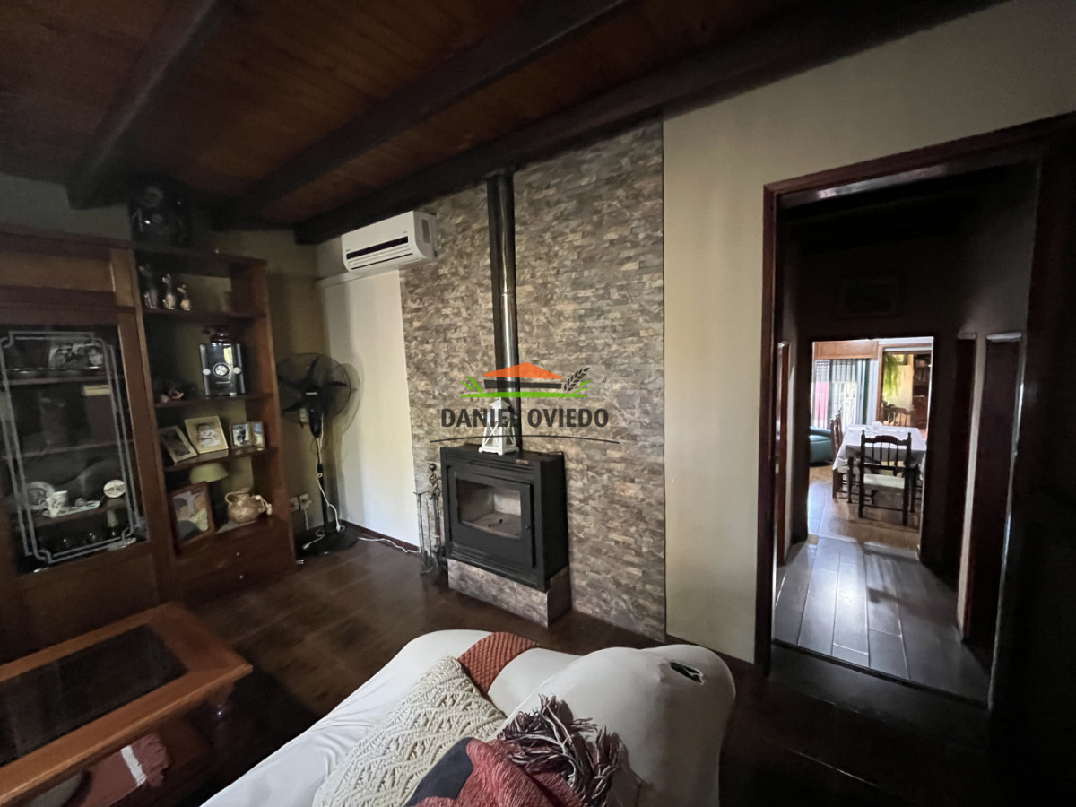 Casa ID.355/Excelente-propiedad-con-piscina,-barbacoa-y-garaje-en-Nueva-Helvecia - Excelente propiedad con piscina, barbacoa y garaje en Nueva Helvecia