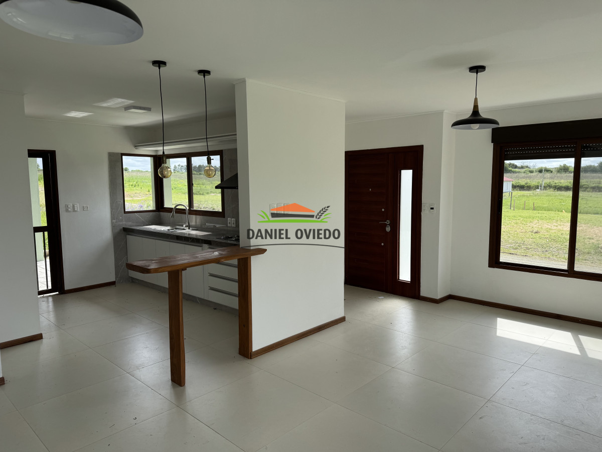 Casa ID.290/Estren - Estrená tu casa en Loma Verde: 3 dormitorios, suite y garage