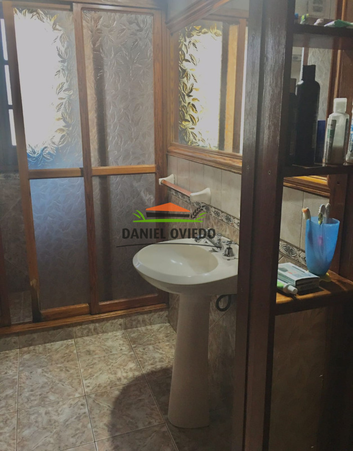 Casa ID.231/Casa-tipo-chalet-en-venta-a-metros-de-Av.-Rodó. - Casa tipo chalet en venta a metros de Av. Rodó.