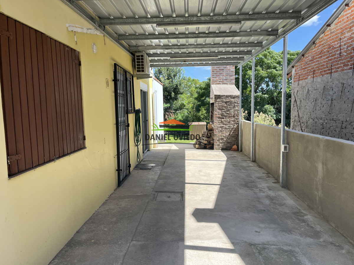 Casa ID.181 - Moderna casa en venta a 180 metros de Av. Gilomen.