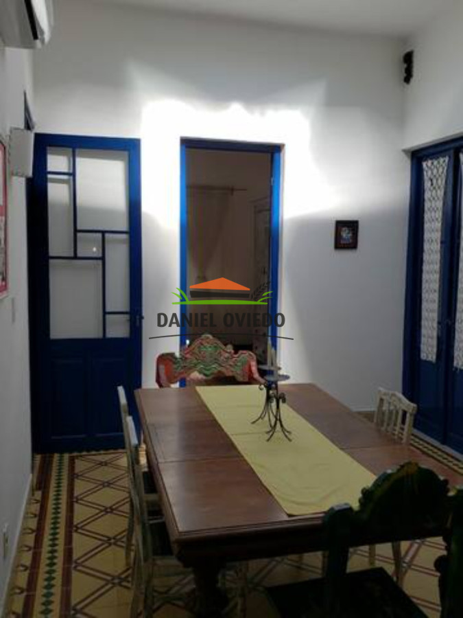 Casa ID.189 - Casa en venta en el centro de Colonia a 3 cuadras del Puerto.