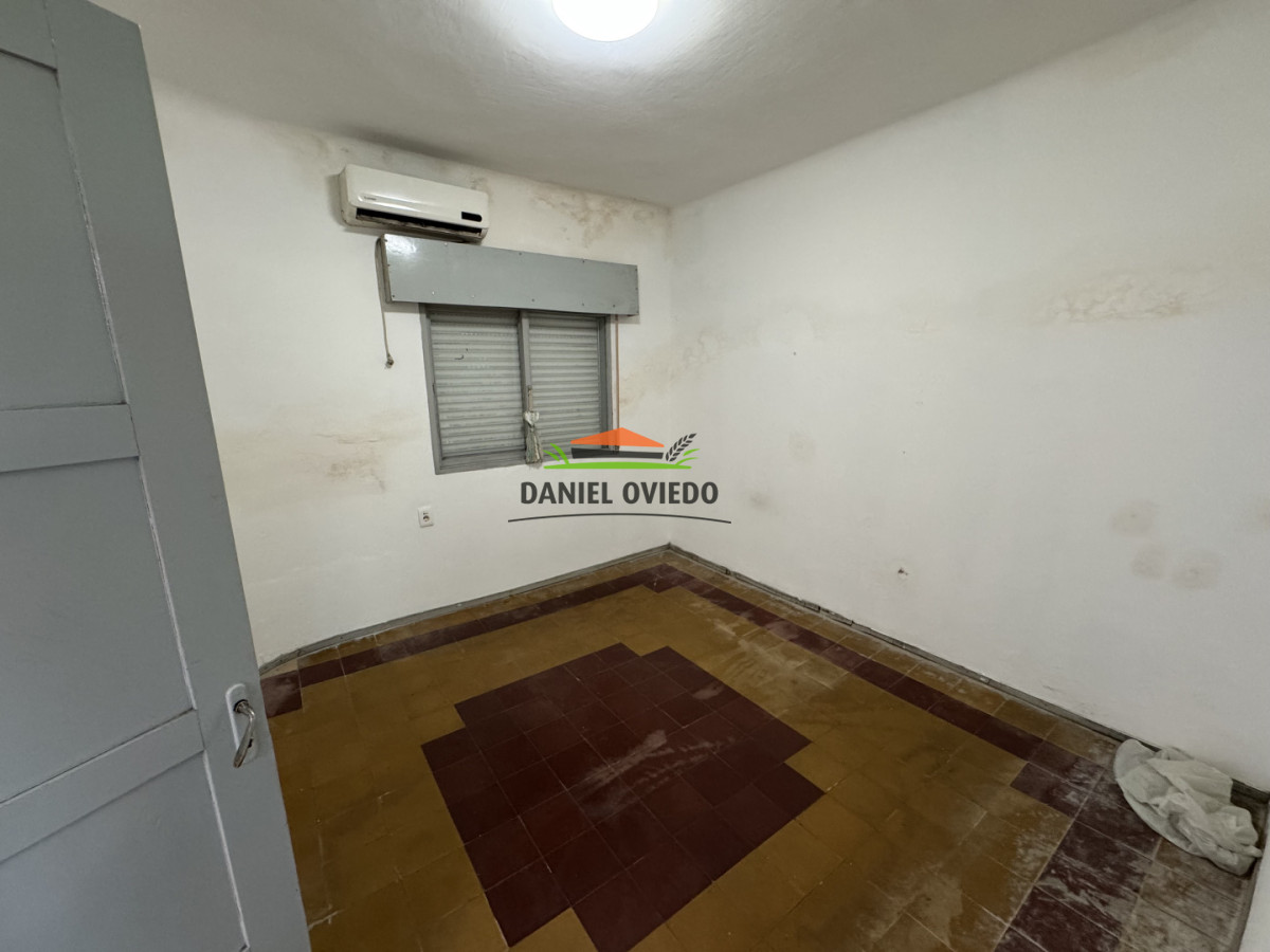 Casa ID.356/Casa-céntrica-de-2-dormitorios-con-garage-en-Nueva-Helvecia---Excelente-ubicación - Casa céntrica de 2 dormitorios con garage en Nueva Helvecia - Excelente ubicación