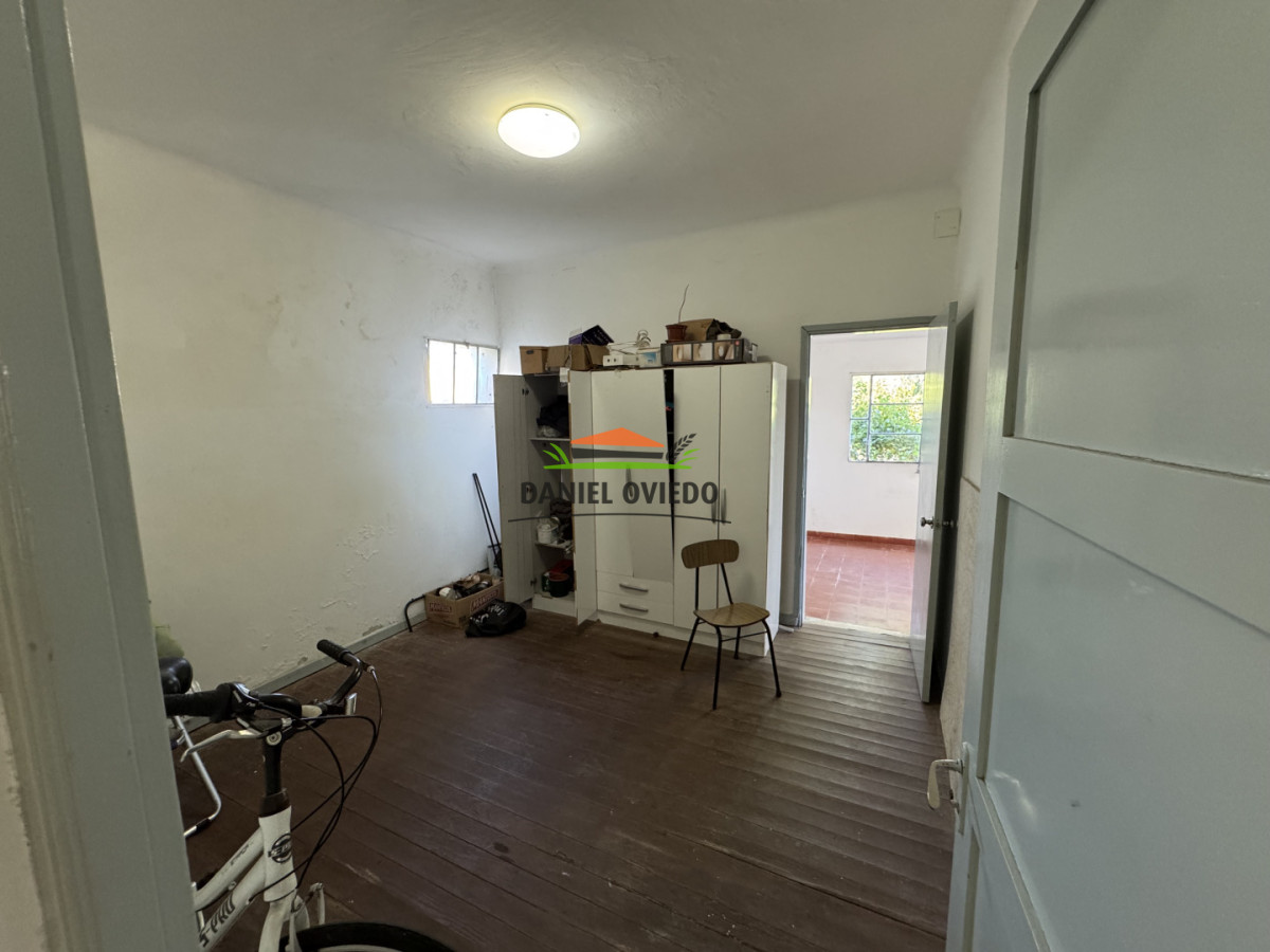 Casa ID.356/Casa-céntrica-de-2-dormitorios-con-garage-en-Nueva-Helvecia---Excelente-ubicación - Casa céntrica de 2 dormitorios con garage en Nueva Helvecia - Excelente ubicación