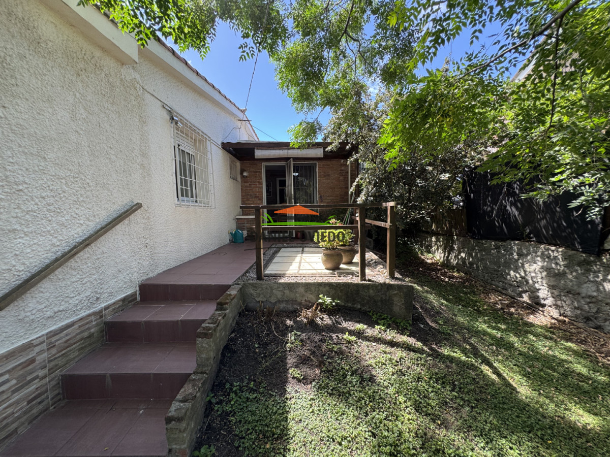 Casa ID.351/Casa-3-dormitorios-en-Nueva-Helvecia-con-piscina-y-gran-parque---Barrio-Artesano - Casa 3 dormitorios en Nueva Helvecia con piscina y gran parque - Barrio Artesano