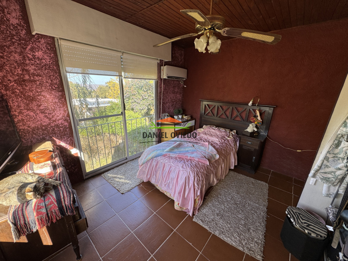 Casa ID.393/Casa-de-2-plantas-a-solo-2-cuadras-de-la-playa-en-Balneario-Los-Pinos-II-|-3-dormitorios-y-amplio-terreno - Casa de 2 plantas a solo 2 cuadras de la playa en Balneario Los Pinos II | 3 dormitorios y amplio terreno
