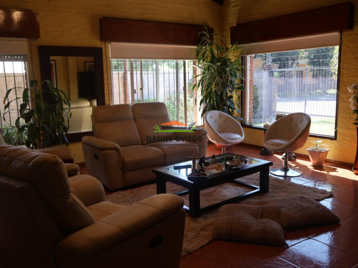 Casa ID.4 - Hermosa casa en venta en Carmelo.