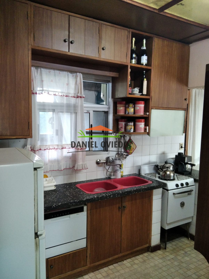 Casa ID.274/Casa-en-venta-en-calle-25-de-mayo,-Carmelo. - Casa en venta en calle 25 de mayo, Carmelo.
