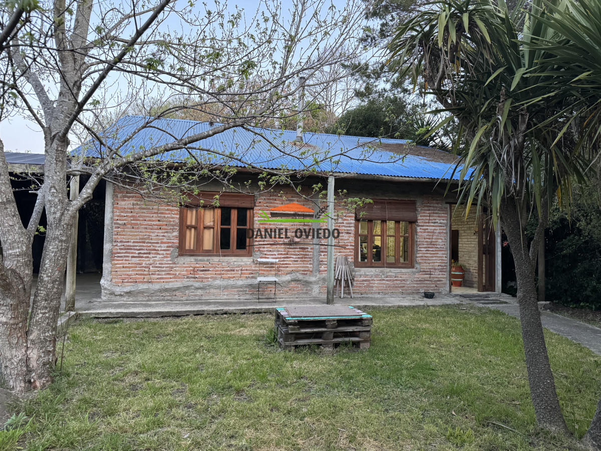 Casa ID.254/Casa-en-venta-en-Nueva-Helvecia---zona-tranquila - Casa en venta en Nueva Helvecia - zona tranquila