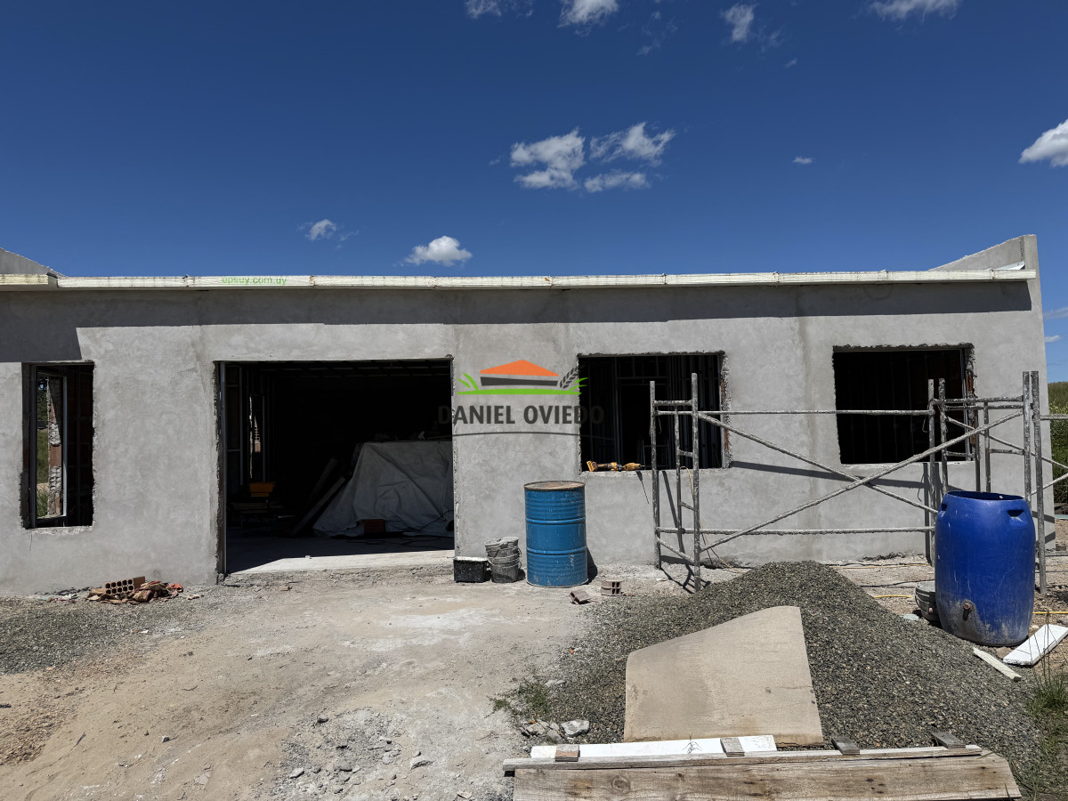 Casa ID.304/Casa-a-estrenar-en-Nueva-Helvecia---Precio-pre-venta - Casa a estrenar en Nueva Helvecia - Precio pre-venta”