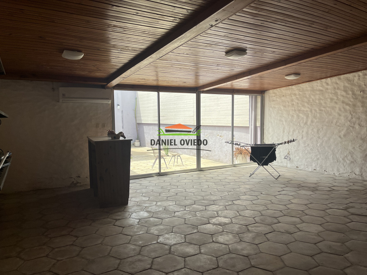 Casa ID.169 - Muy buena casa en venta en el centro de Carmelo.