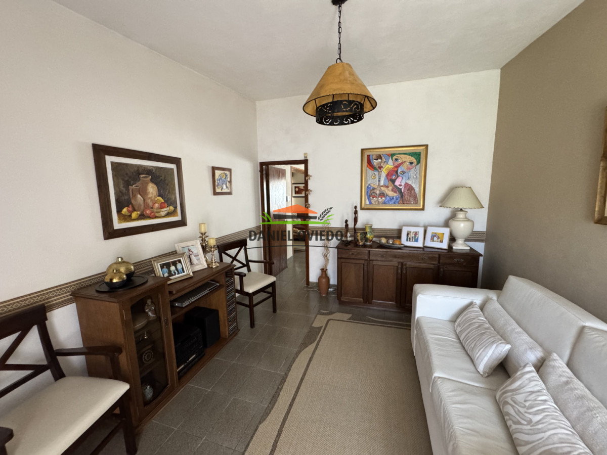 Casa ID.351/Casa-3-dormitorios-en-Nueva-Helvecia-con-piscina-y-gran-parque---Barrio-Artesano - Casa 3 dormitorios en Nueva Helvecia con piscina y gran parque - Barrio Artesano