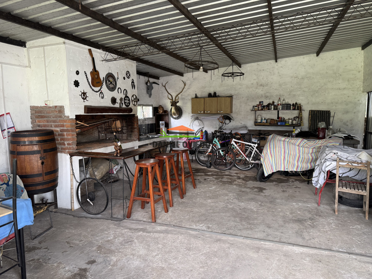 Casa ID.288/Excelente-propiedad-con-amplio-terreno,-parrilla-y-gran-espacio-exterior - Excelente propiedad con amplio terreno, parrilla y gran espacio exterior