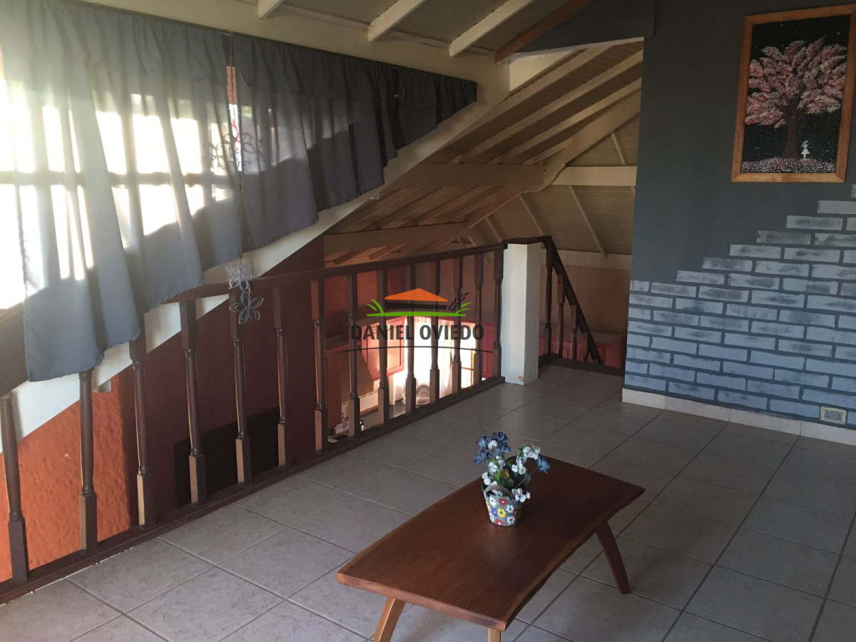 Casa ID.231/Casa-tipo-chalet-en-venta-a-metros-de-Av.-Rodó. - Casa tipo chalet en venta a metros de Av. Rodó.