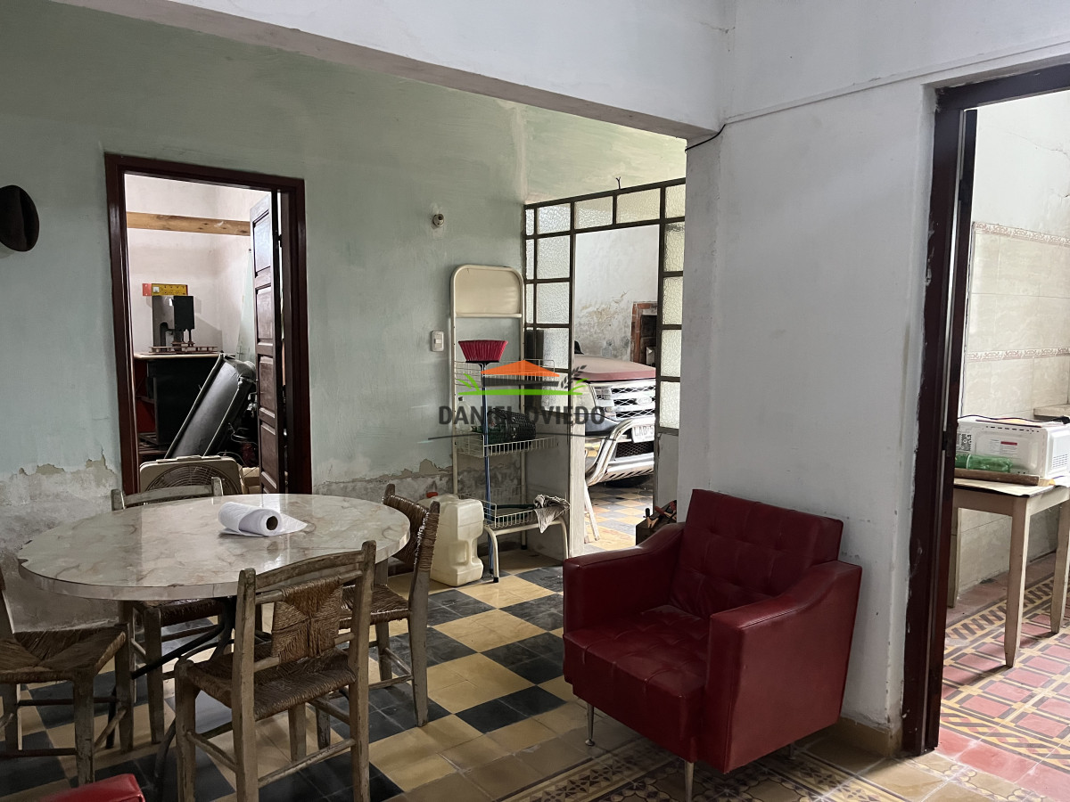 Casa ID.321/Casa-y-local-comercial-en-venta-en-calle-Zorrilla,-Carmelo. - Casa y local comercial en venta en calle Zorrilla, Carmelo.