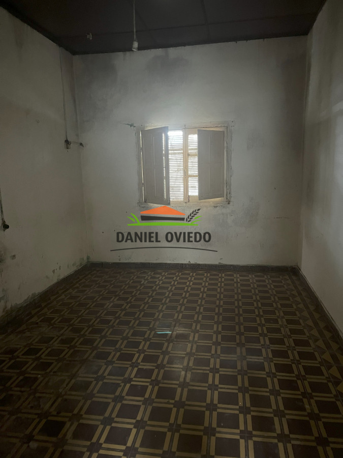 Casa ID.142 - Casa en venta en exclusividad a reciclar en buen estado de construcción, en Carmelo. 