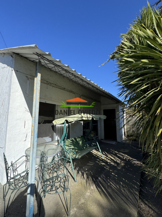 Casa ID.393/Casa-de-2-plantas-a-solo-2-cuadras-de-la-playa-en-Balneario-Los-Pinos-II-|-3-dormitorios-y-amplio-terreno - Casa de 2 plantas a solo 2 cuadras de la playa en Balneario Los Pinos II | 3 dormitorios y amplio terreno