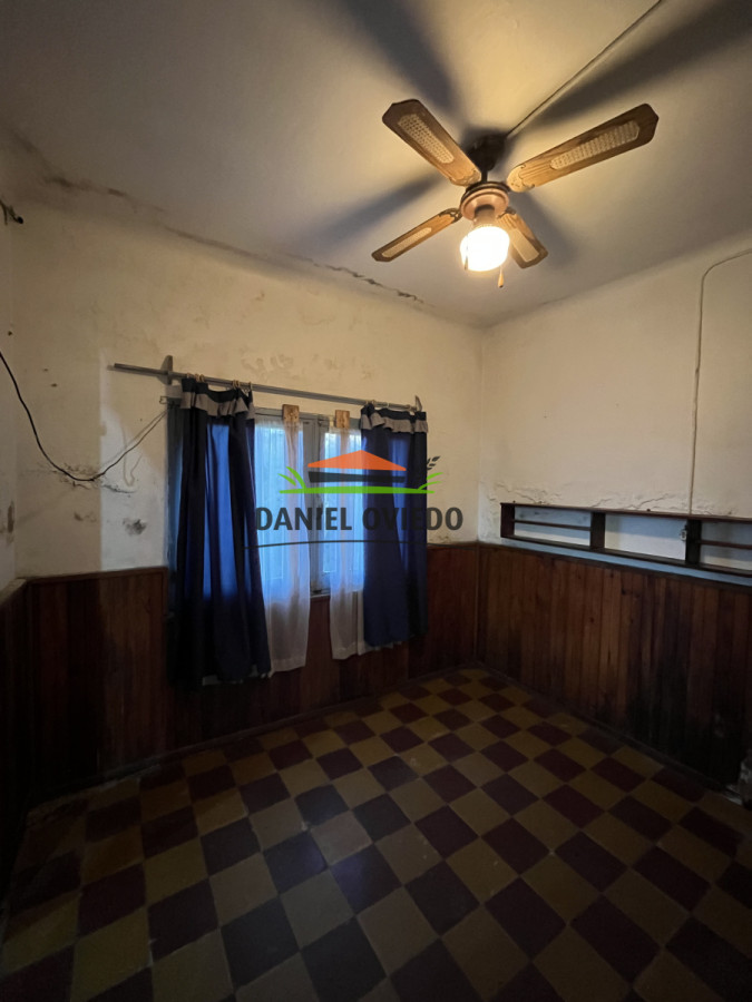 Casa ID.233/Casa-en-venta-en-calle-Rodó-enfrente-a-escuela-40. - Casa en venta en calle Rodó enfrente a escuela 40.