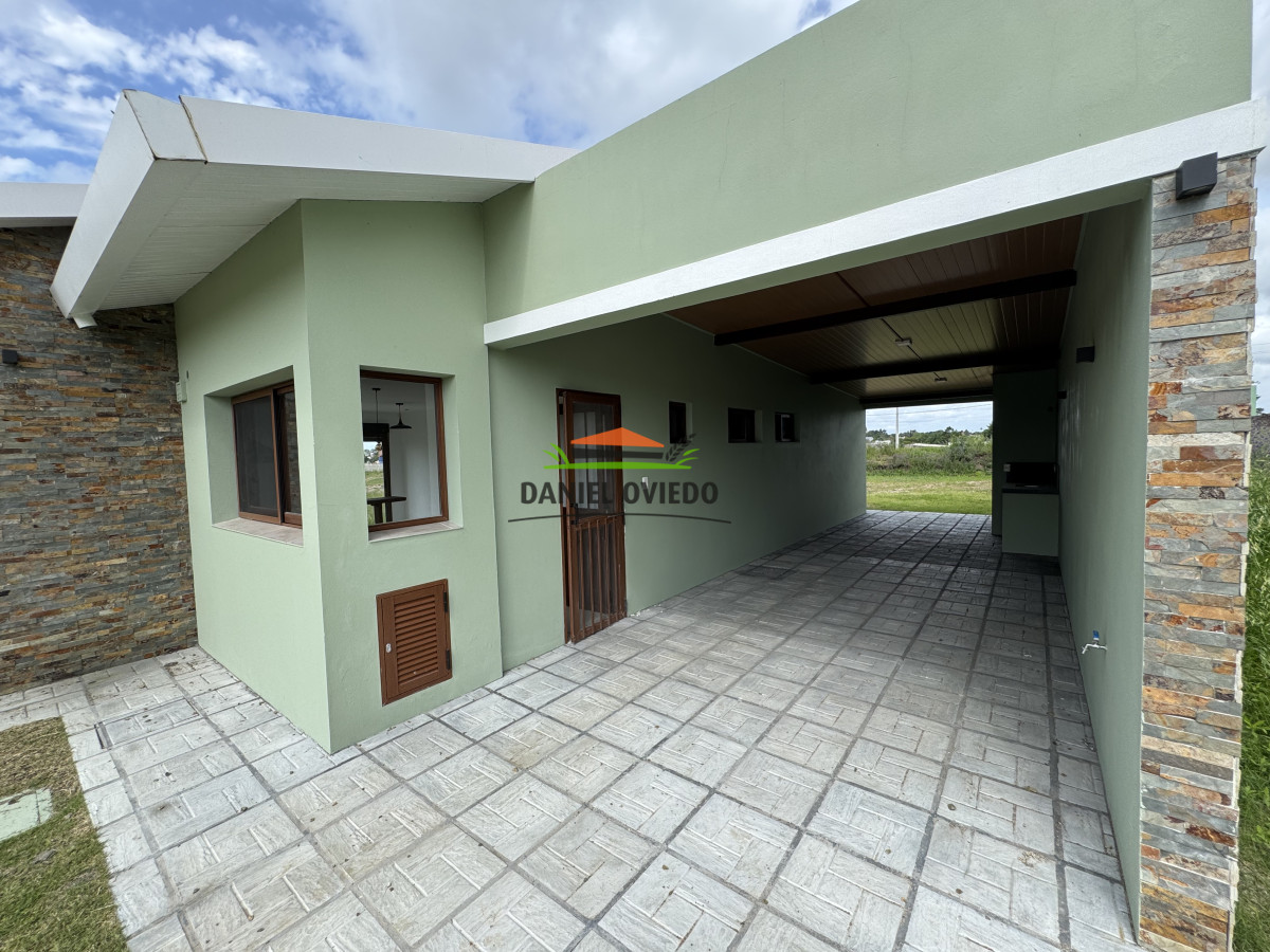 Casa ID.290/Estren - Estrená tu casa en Loma Verde: 3 dormitorios, suite y garage