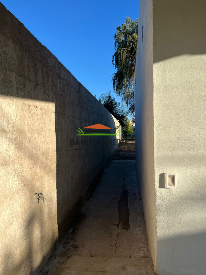 Casa ID.384/Casa-de-2-dormitorios-a-reciclada-a-nueva-en-venta-en-calle-Defensa. - Casa de 2 dormitorios a reciclada a nueva en venta en calle Defensa.