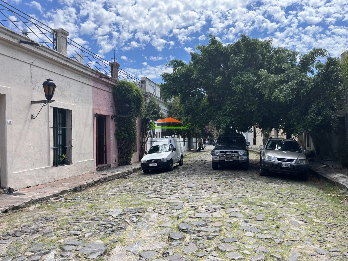 Casa ID.183/Gran-oportunidad.-Casa-en-exclusividad,-Barrio-Histórico,-Colonia. - Gran oportunidad. Casa en exclusividad, Barrio Histórico, Colonia.