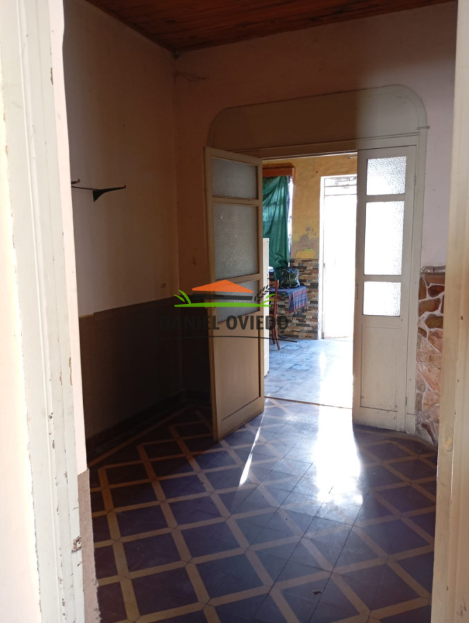 Casa ID.347/Buena-casa-en-venta-en-el-centro-de-Carmelo. - Buena casa en venta en el centro de Carmelo.