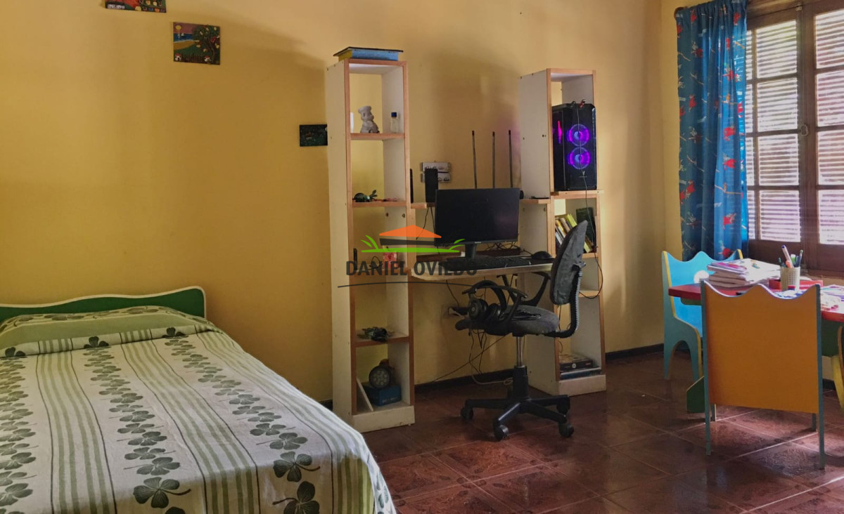 Casa ID.231/Casa-tipo-chalet-en-venta-a-metros-de-Av.-Rodó. - Casa tipo chalet en venta a metros de Av. Rodó.