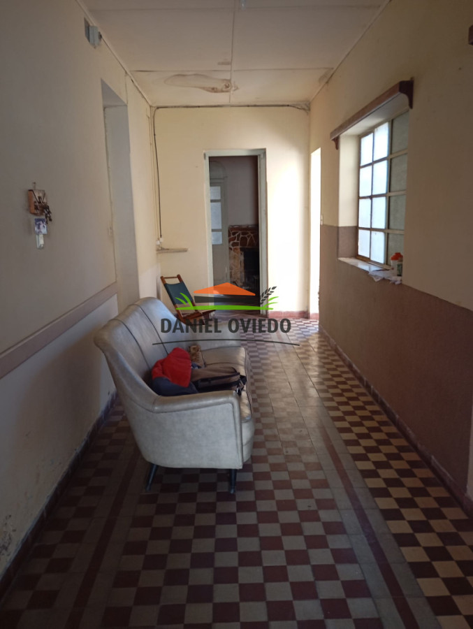 Casa ID.347/Buena-casa-en-venta-en-el-centro-de-Carmelo. - Buena casa en venta en el centro de Carmelo.