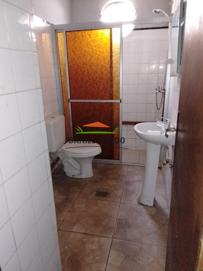 Casa ID.239/Casa-en-venta-a-metros-de-plaza-de-la-Madre,-excelente-ubicación. - Casa en venta a metros de plaza de la Madre, excelente ubicación.