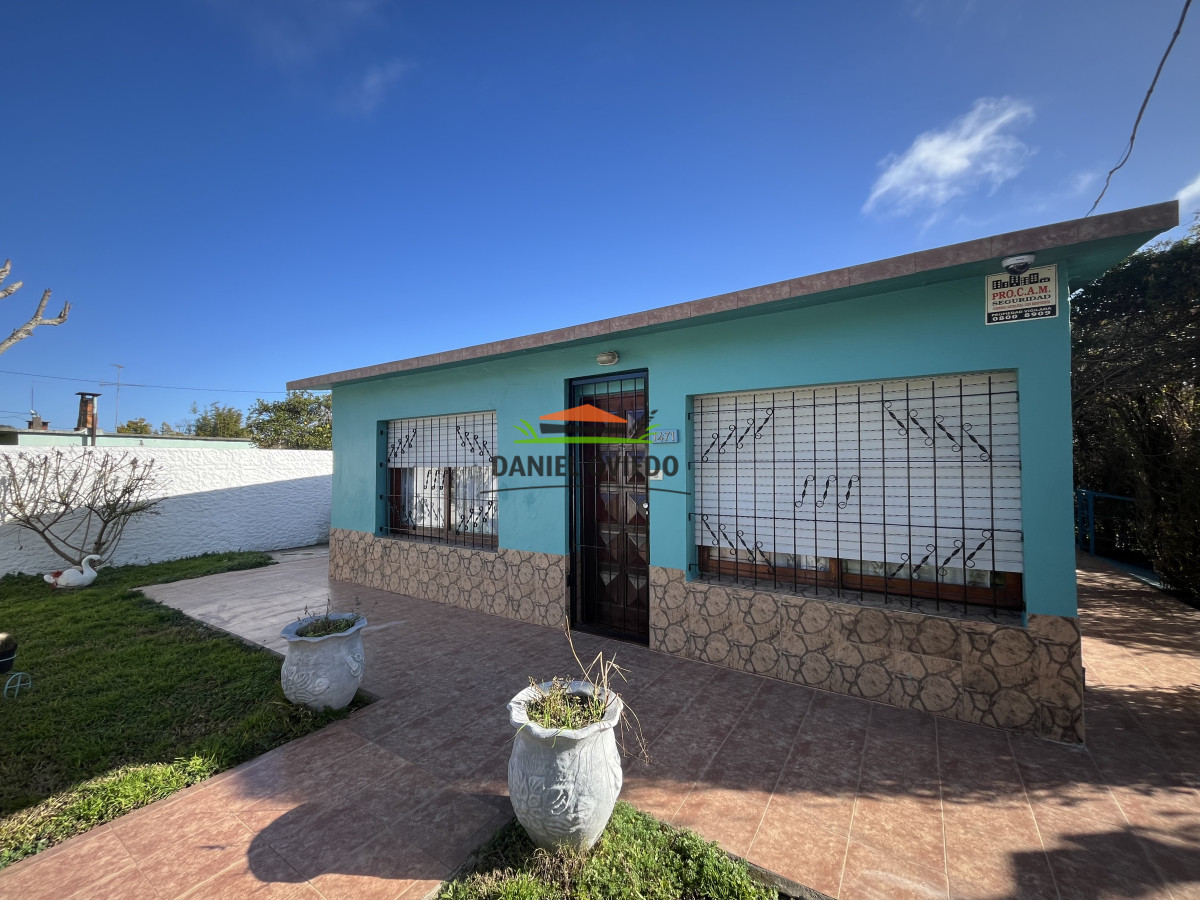 Casa ID.237/Casa-en-venta-en-Juan-Lacaze-con-gran-terreno. - Casa en venta en Juan Lacaze con gran terreno.