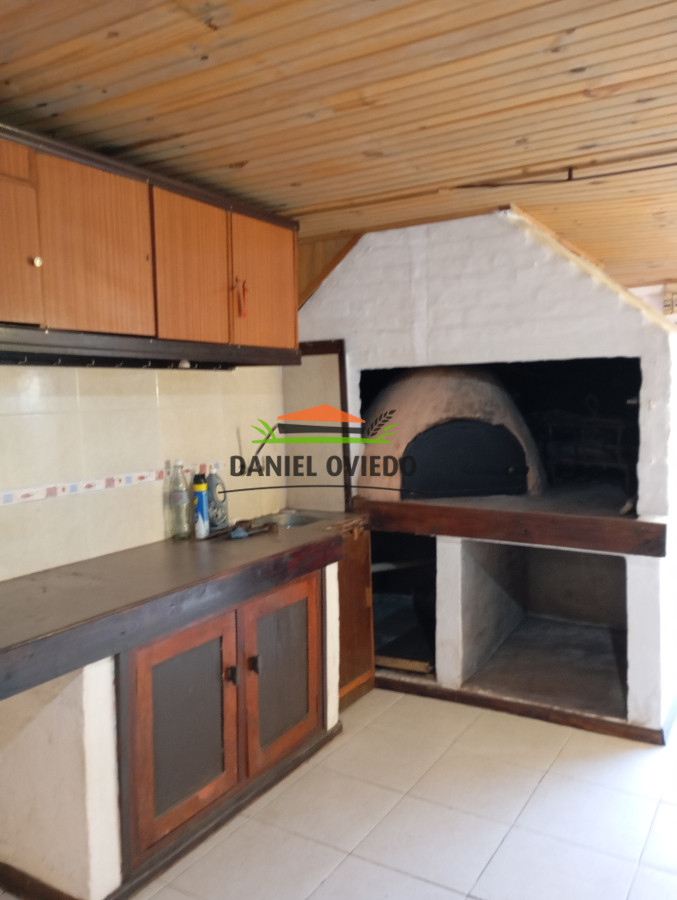 Casa ID.146 - En venta en pleno centro de la ciudad,  hermosa casa a solo 3 cuadras de plaza Independencia. 